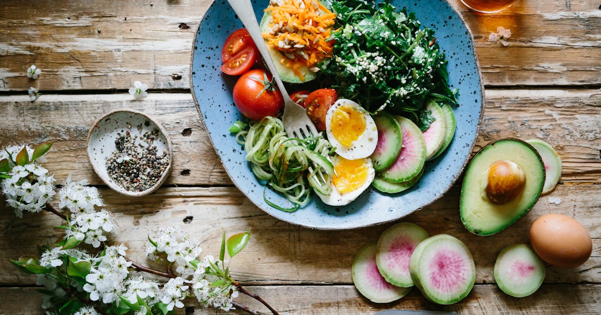Building Immunity Naturally: Foods That Actually Help